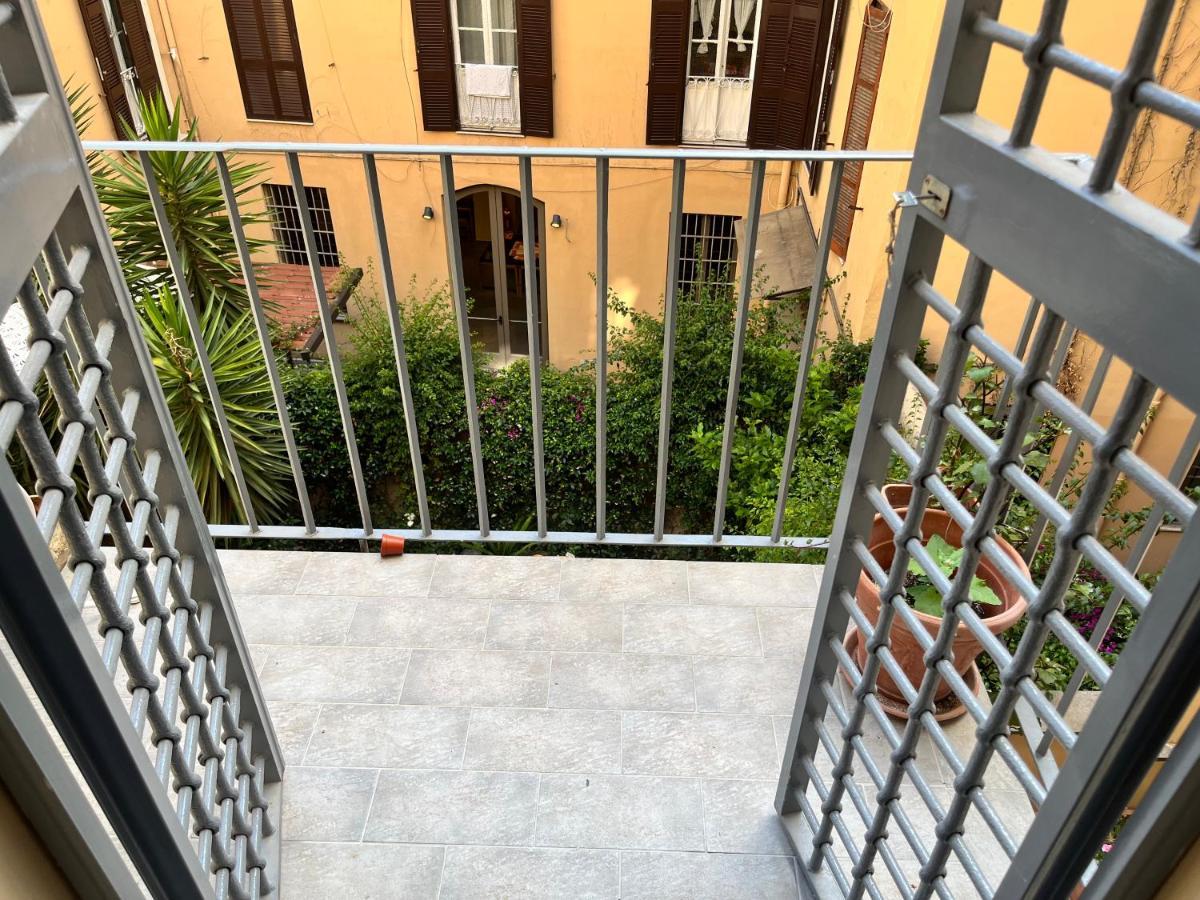 Love Nest In The Heart Of Rome Διαμέρισμα Εξωτερικό φωτογραφία