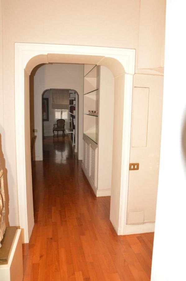 Love Nest In The Heart Of Rome Διαμέρισμα Εξωτερικό φωτογραφία